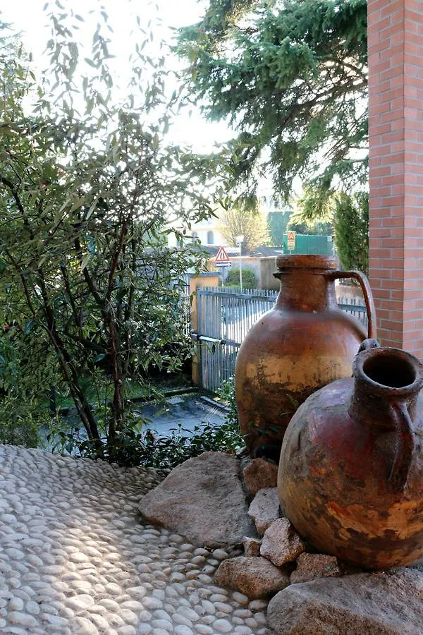 Paradeisos Residence Sas Somma Lombardo Italy