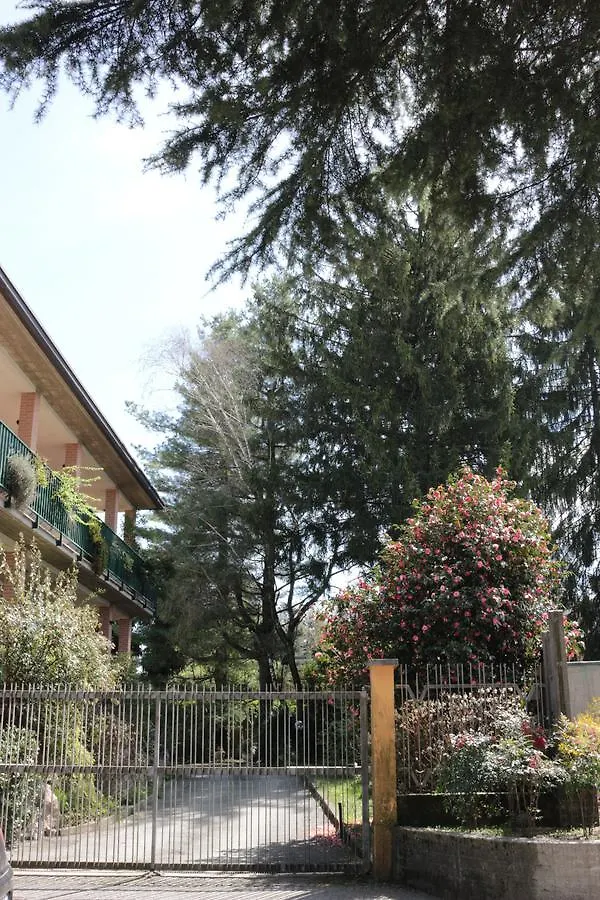 Paradeisos Residence Sas Somma Lombardo