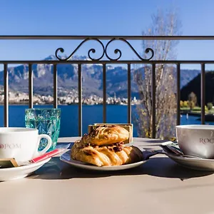 Luxury Rocopom Hotel